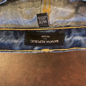 EUC banana republic men’s relaxed fit jeans 36x32